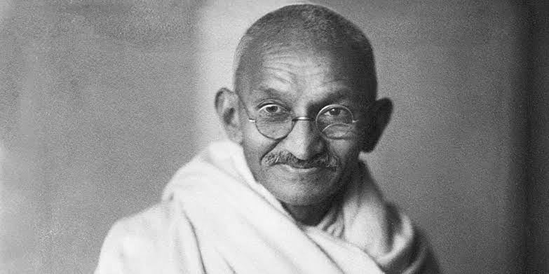 Mahatma Gandhi Biography (In English): Life, Wife, Death Date, History & Books